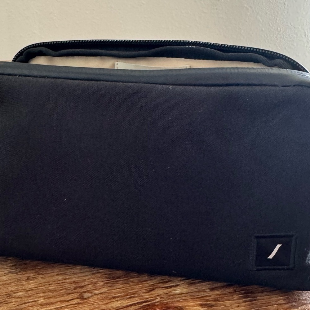 Native Union Stow Lite Tech Organizer Bag